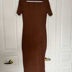 Ribbed Bodycon Midi Dress